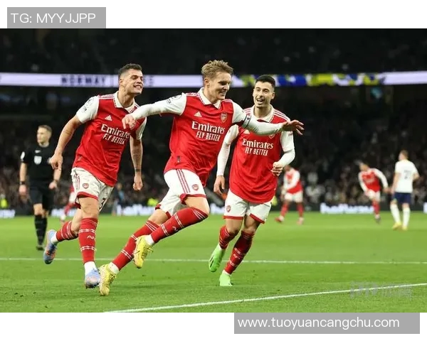 汉堡与柏林联的精彩对决比分分析及赛后点评