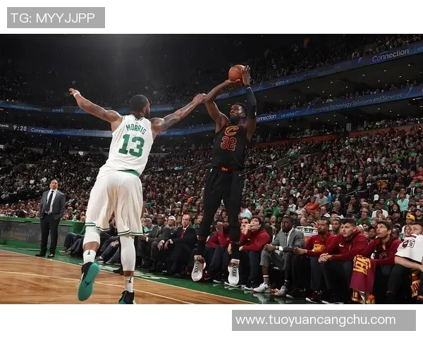 凯尔特人对决姚明的传奇时刻回顾与篮球历史的交汇点